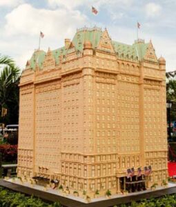 Washington Downtown Mammoth Castle Gingerbread Biulding in Kansas