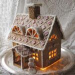 Saint-louis-Lightup-Christmas-Gingerbread-Cottage-Chimney